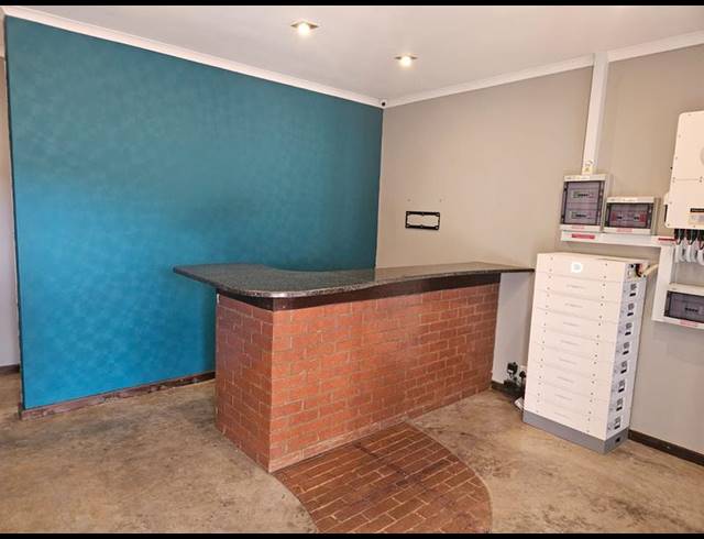 BUSINESS PROPERTY TO RENT IN RIETONDALE
